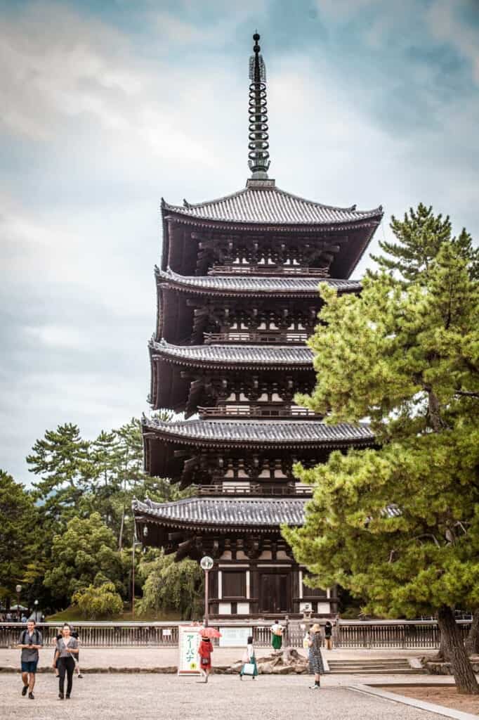 kofukuji temple pagoda