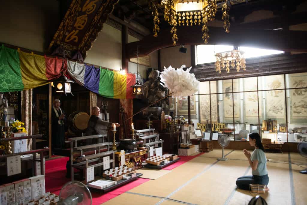 A picture of a Buddhist ritual