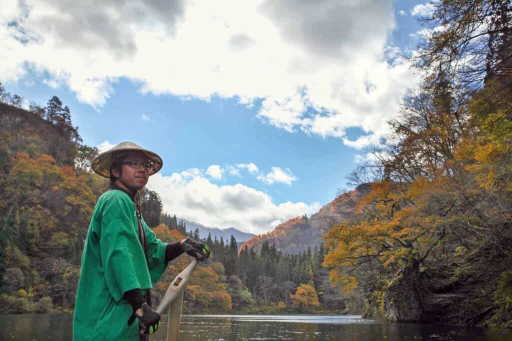 Boatmen in Mugenkyo in Japan