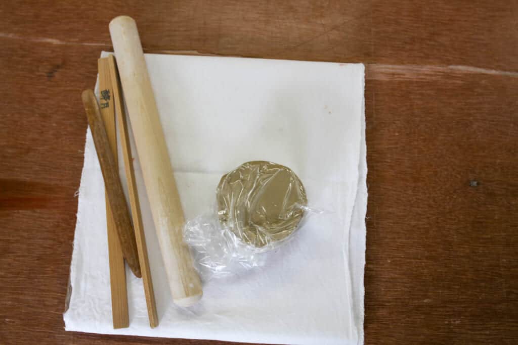 Materials for pottery making in JApan
