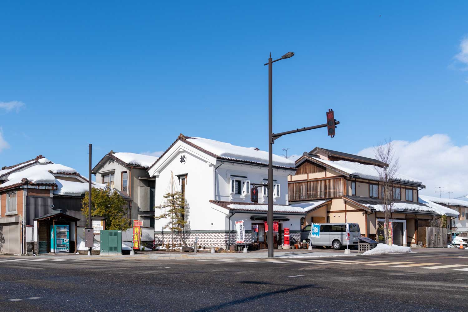 houses on Nanokamachi-dori in Aizu-Wakamatsu