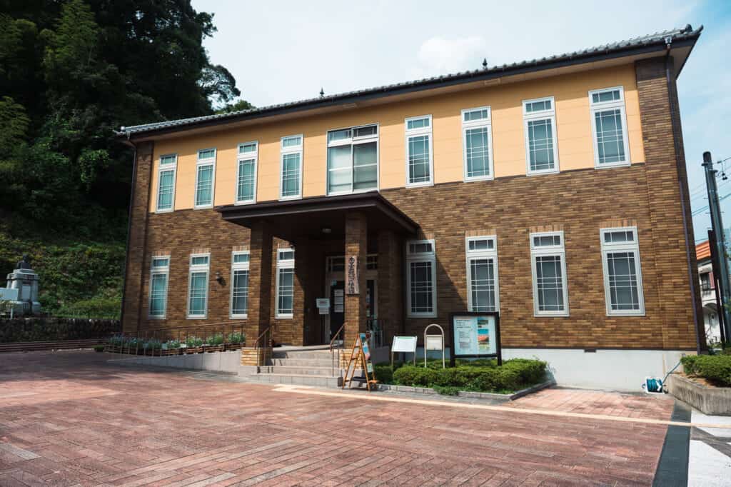 exterior of honda soichiro craftsmanship center hamamatsu japan