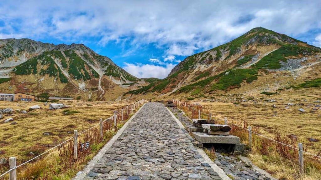 Pathway near Mikurigaike in Toyama Prefecture, Japan