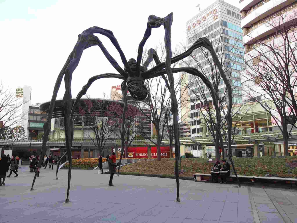 Maman, Louise Bourgeois’ Public art sculpture in Shinjuku, Japan, of a giant spider