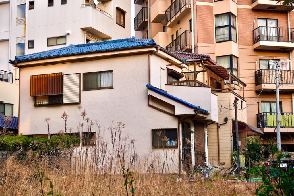house and apartment buildings in Adachi, Tokyo