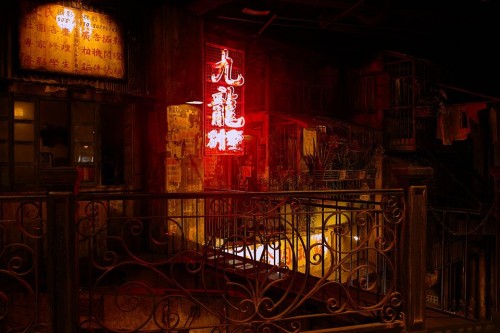 Décor génial du game center Warehouse situé à Kawasaki