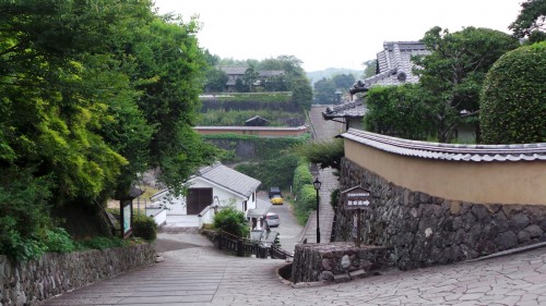 Louer un kimono pour se prendre en photo à Kitsuki sur l'île de Kyushu