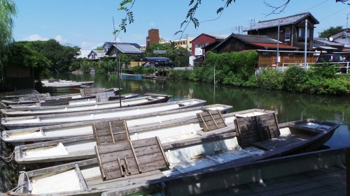 Les bateaux Donkobune sur les canaux de Yanagawa
