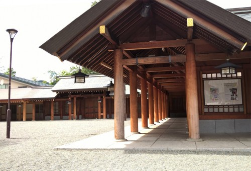 Sanctuaire Hokkaido Jingu dans le parc Maruyama de Sapporo, Hokkaido, Japon.