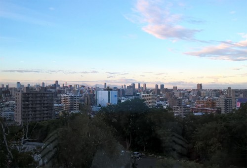 Coucher de soleil au mont Momoiwa, Sapporo, Hokkaido, Japon.