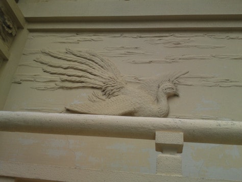 Détail d'un sanctuaire shinto : phénix ou hoo