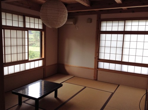 Chambre d'un minshuku Yamakoshi, Niigata, Japon.