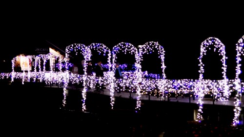 Illuminations d'hiver de l'île d'Enoshima près de Tokyo, Japon