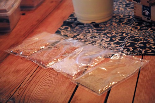 Process de fabrication artisanal de la maison Meijiya Shoyu, fabrique de sauce soja d'Hamamastu, Shizuoka