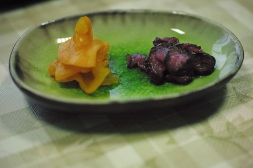 Petit-déjeuner du ryokan Fujiya, sur le bord du lac Hamana-ko, Kanzenji onsen, Shizuoka.