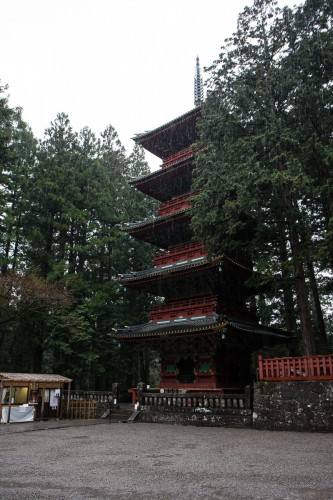 La pagode aux cinq étages au sanctuaire Toshogu à Nikko