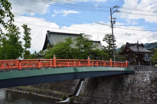 Le pont Imamiya à Hida Furukawa, Gifu