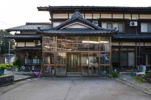 la ferme chambre d'hôte Zaigomon à Takane, un village tout près de Murakami