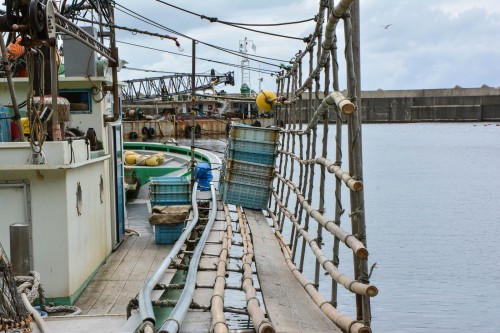 Le port de pêche de Neya proche de Gatsugi dans la préfecture de Niigata