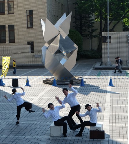  le spectacle de iimuro naoki pendant le festival Strange Seed à Shizuoka