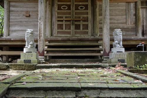 Le temple Hakogata Hachimangu Shaso à Gatsugi dans la préfécture de Niigata