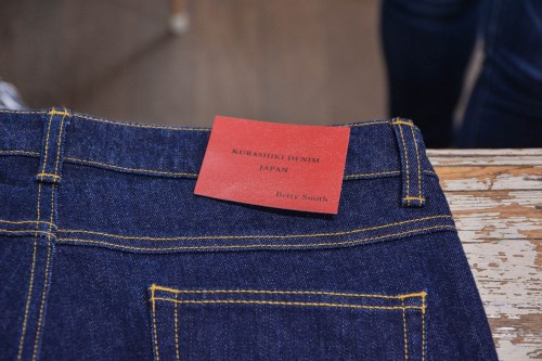 fabriquer son propre jeans unique betty smith à Kojima, berceau du denim japonais