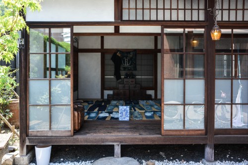 Shopping à Kojima Jeans Street, berceau du denim japonais, Okayama, Japon