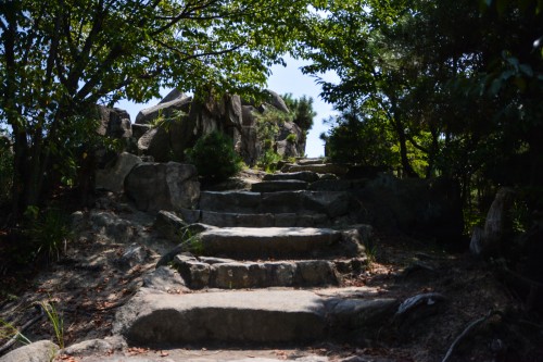 le point de vue de la mer intérieure de Seto depuis le Washuzan dans le parc national Setonaikai, Okayama, Japon