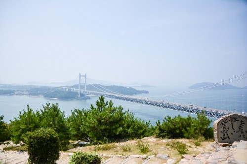 le point de vue de la mer intérieure de Seto depuis le Washuzan dans le parc national Setonaikai, Okayama, Japon