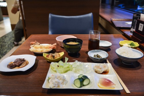 Lhôtel Washu Highland Hotel avec vue sur la mer intérieure de Seto à Kurashiki, Okayama, Japon 