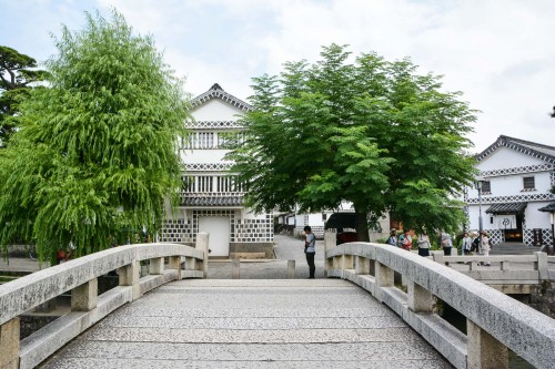 visite du quartier historique de Kurashiki, le Bikan avec Le Kôko-kan, le musée archéologique