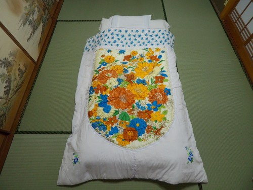 La ferme à Kofuji, sur l'ile de Kysuhu dans la préfecture d'Oita au Japon avec le futon