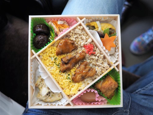 Ekiben, bento, train, gare, streetfood, Japon, Tottori