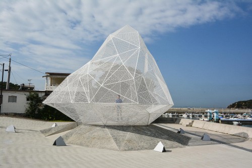 Naoshima au Japon, l'île artistitique avec l'oeuvre de Sou Fujimoto
