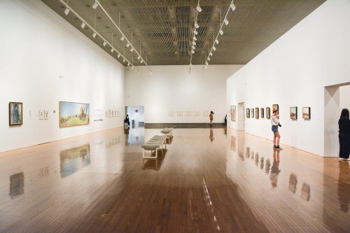 Le musée d'art contemporain de Marugame dans la préfecture de Kagawa sur l'île de Shikoku