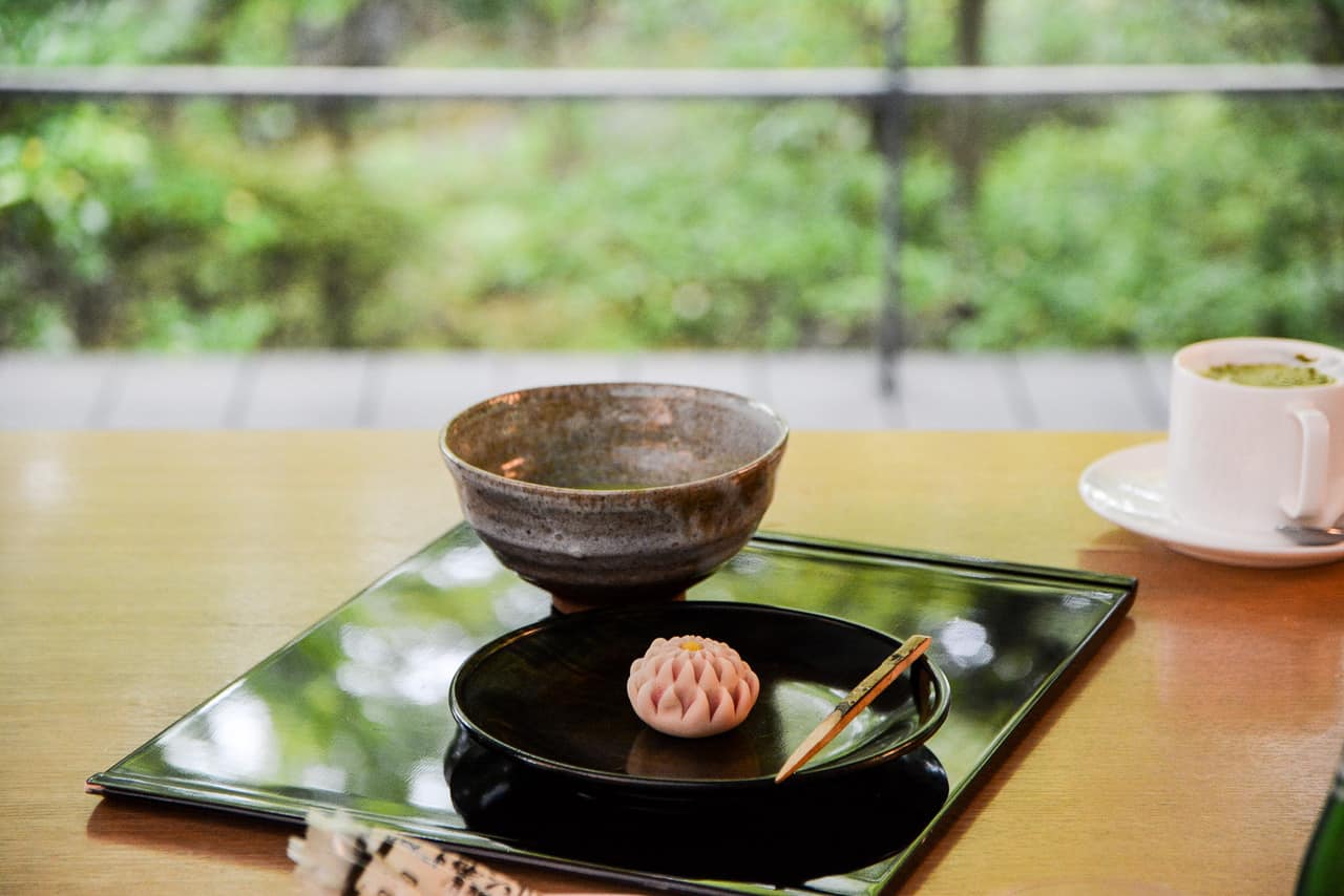 Le musée Nezu de Kengo Kuma, caché dans le quartier d'Omotesendo à Tokyo