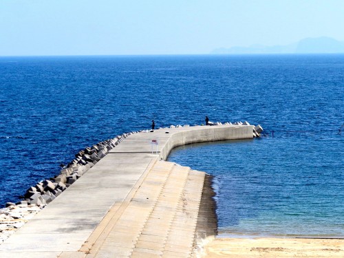 La plage près des rizières de Tashibunoshou à Oita, Kyushu