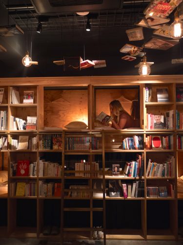 Tokyo la nuit, Kabuki, Roppongi, Shinjuku, Sortie, Concert, Oedo Onsen Monogatari