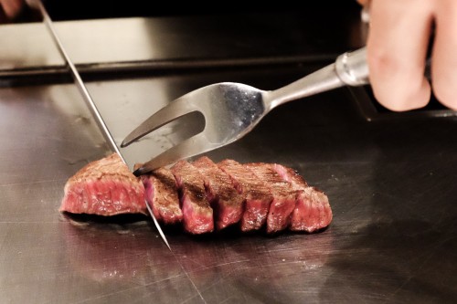 Essayez le boeuf Kobe dans le style Teppanyaki