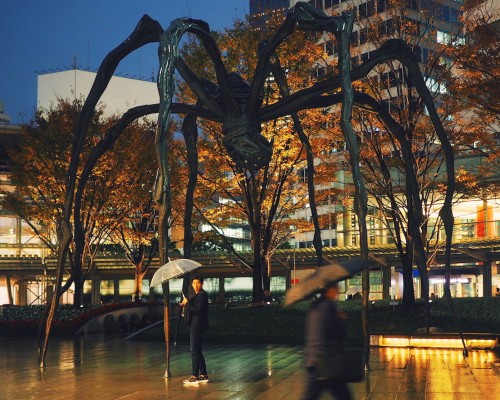 Tokyo la nuit, Kabuki, Roppongi, Shinjuku, Sortie, Concert, Louise Bourgeois