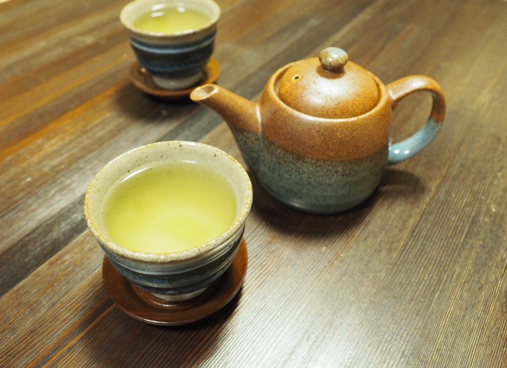 service à thé d'un ryokan japonais