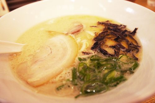 un bol de hakata ramen, Fukuoka, Kyushu, Japon