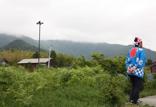 En pleine nature au festival de Ondeko sur l'île de Sado, Préfecture de Niigata, Japon