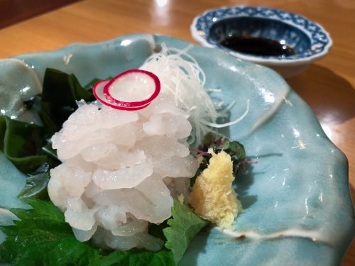 Sashimi de crevettes blanches, spécialité de Toyama dans la région d'Hokuriku, Japon