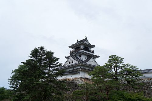 Le château de Kochi dans la ville de Kochi, sur l'île de Shikoku, Japon