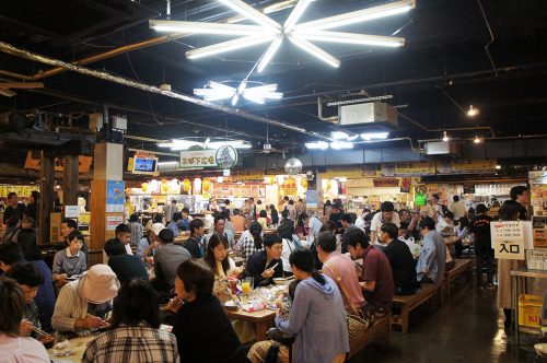 Marché couvert d'Hirome dans la ville de Kochi, sur l'île de Shikoku, Japon