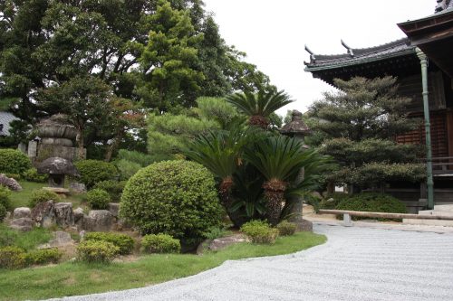 Jardin japonais au Temple Kinshoji à Karatsu, préfecture de Saga, Kyushu, Japon