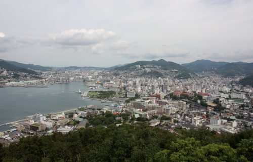 Panorama sur la ville de Nagasaki, préfecture de Nagasaki, Kyushu, Japon