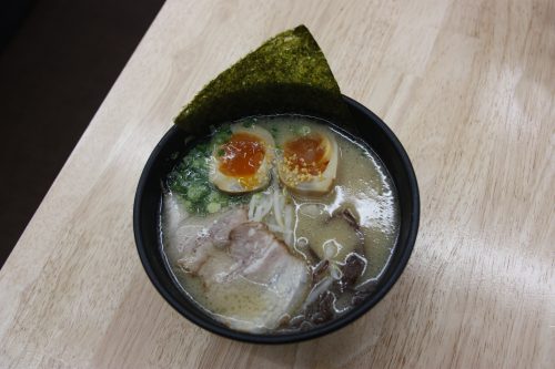 Ramen tonkotsu à Kawara, préfecture de Fukuoka, Kyushu, Japon