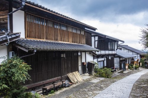 Le long de la Nakasendō, préfecture de Gifu, Japon